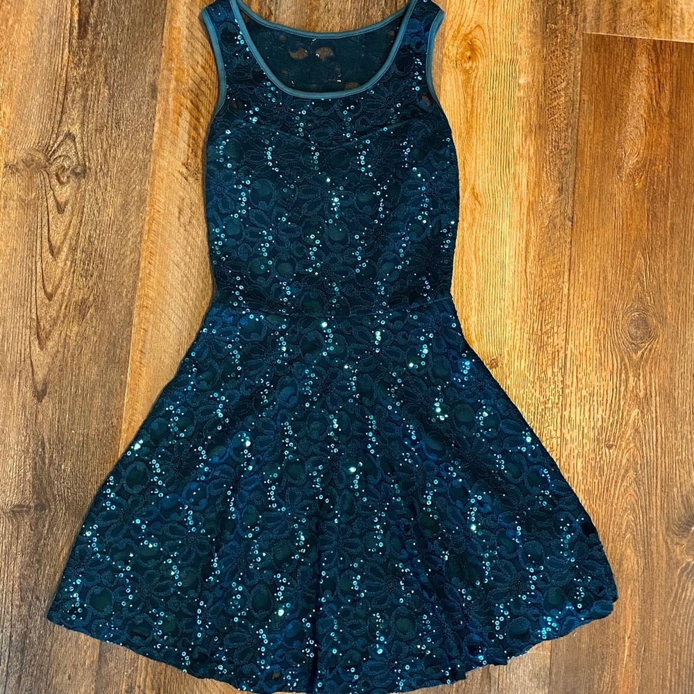 Ruby Rox Jade Floral Lace Sequin Dress Size Small